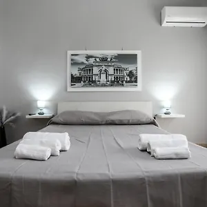 https://medea-suite-panoramic.palermohotels.org